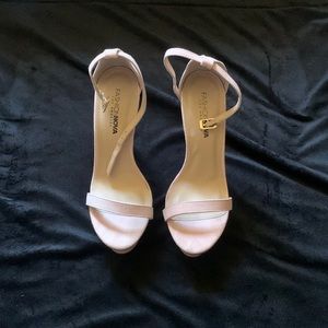 Fashion nova heels